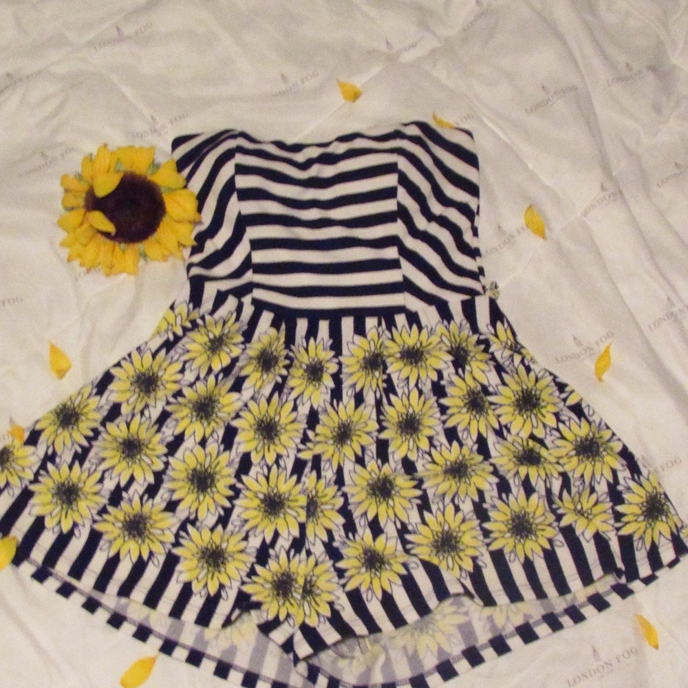 Sunflower romper for summer